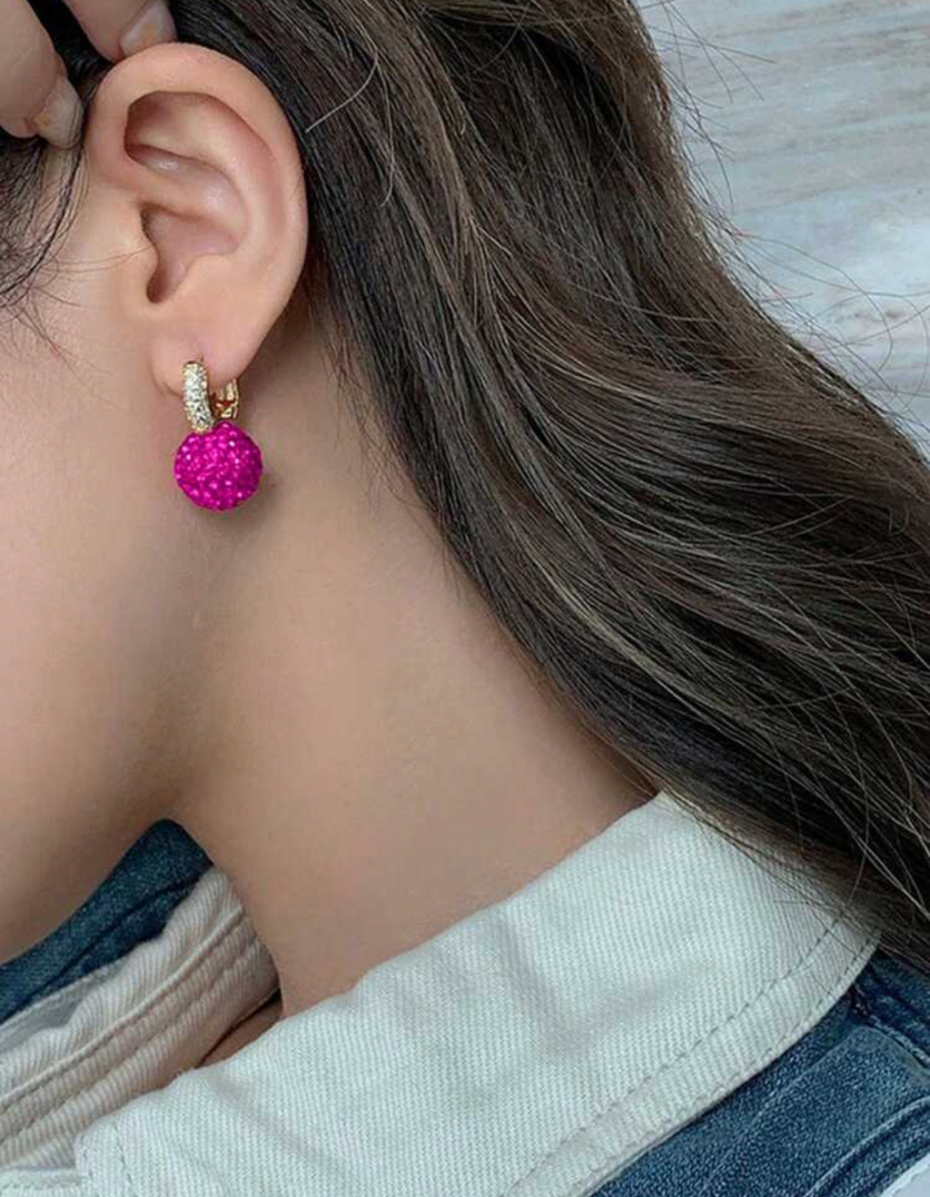 Jahdiel Rhinestone Ball Pendant Earrings (Pink)